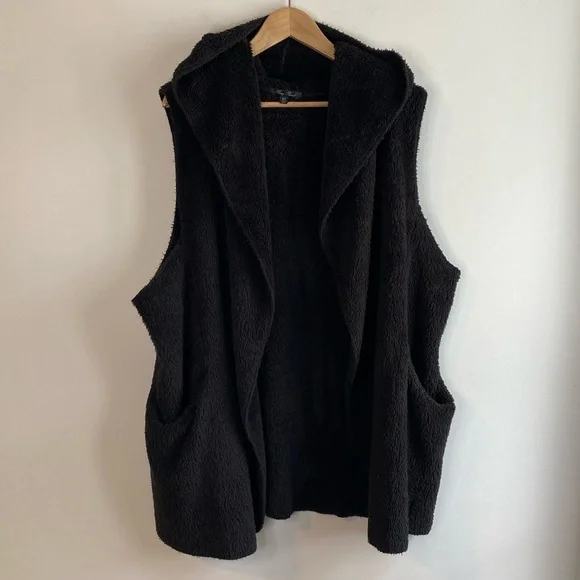 Honey Punch Sherpa Faux Fur Hooded Vest w Pockets - Picture 1 of 6